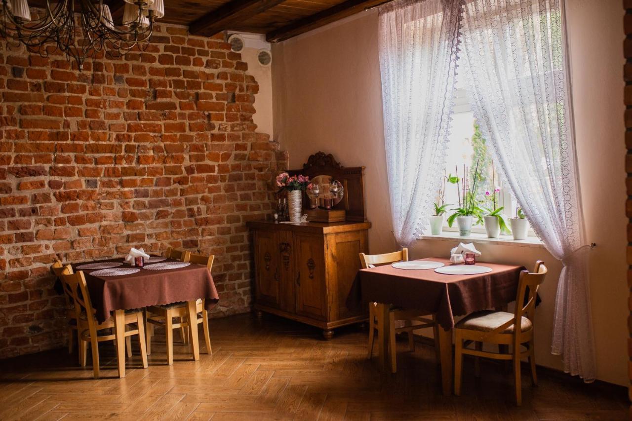 Hotel Przedzamcze Dzialdowo Kültér fotó