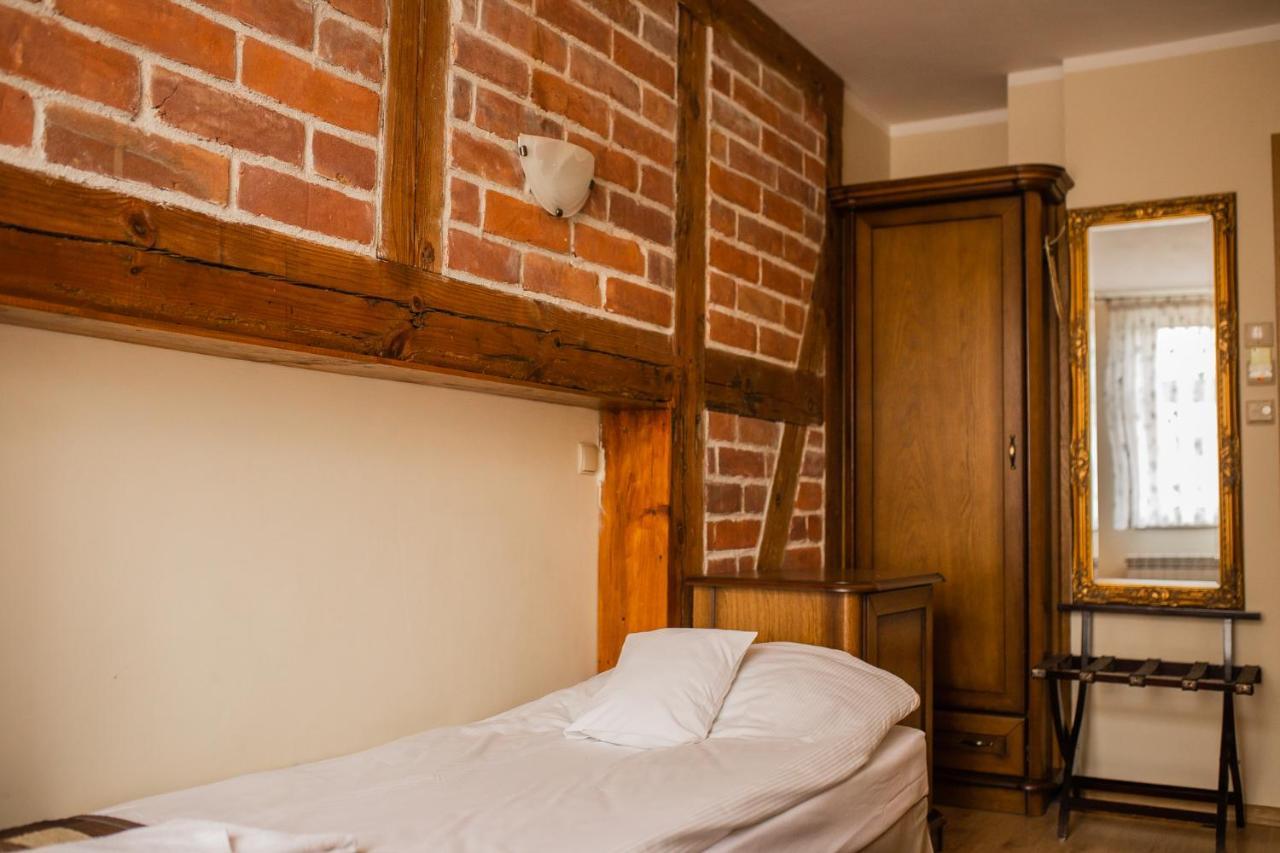 Hotel Przedzamcze Dzialdowo Kültér fotó