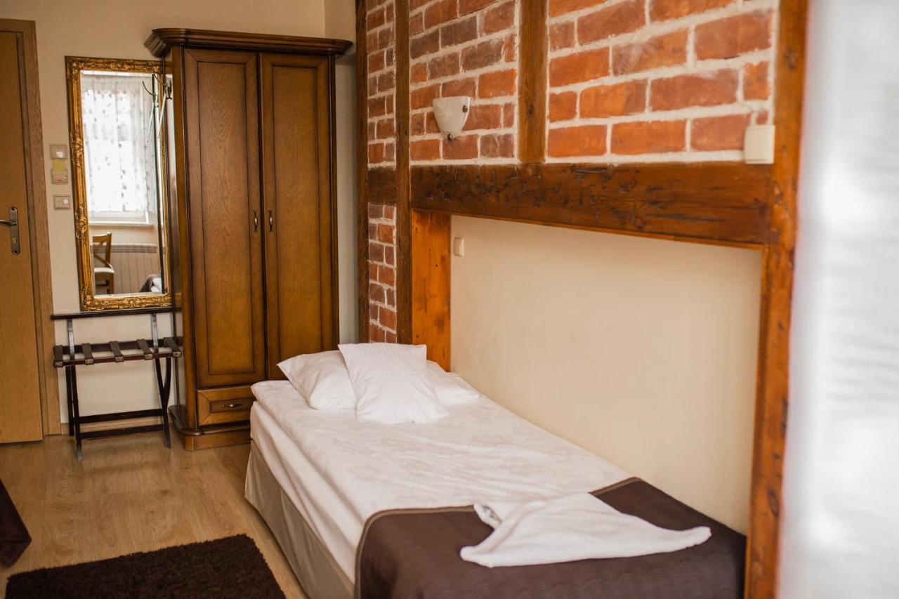 Hotel Przedzamcze Dzialdowo Kültér fotó
