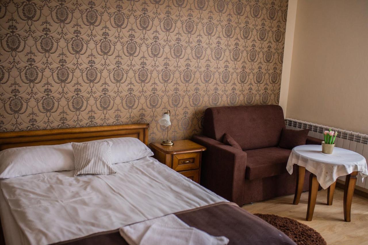 Hotel Przedzamcze Dzialdowo Kültér fotó